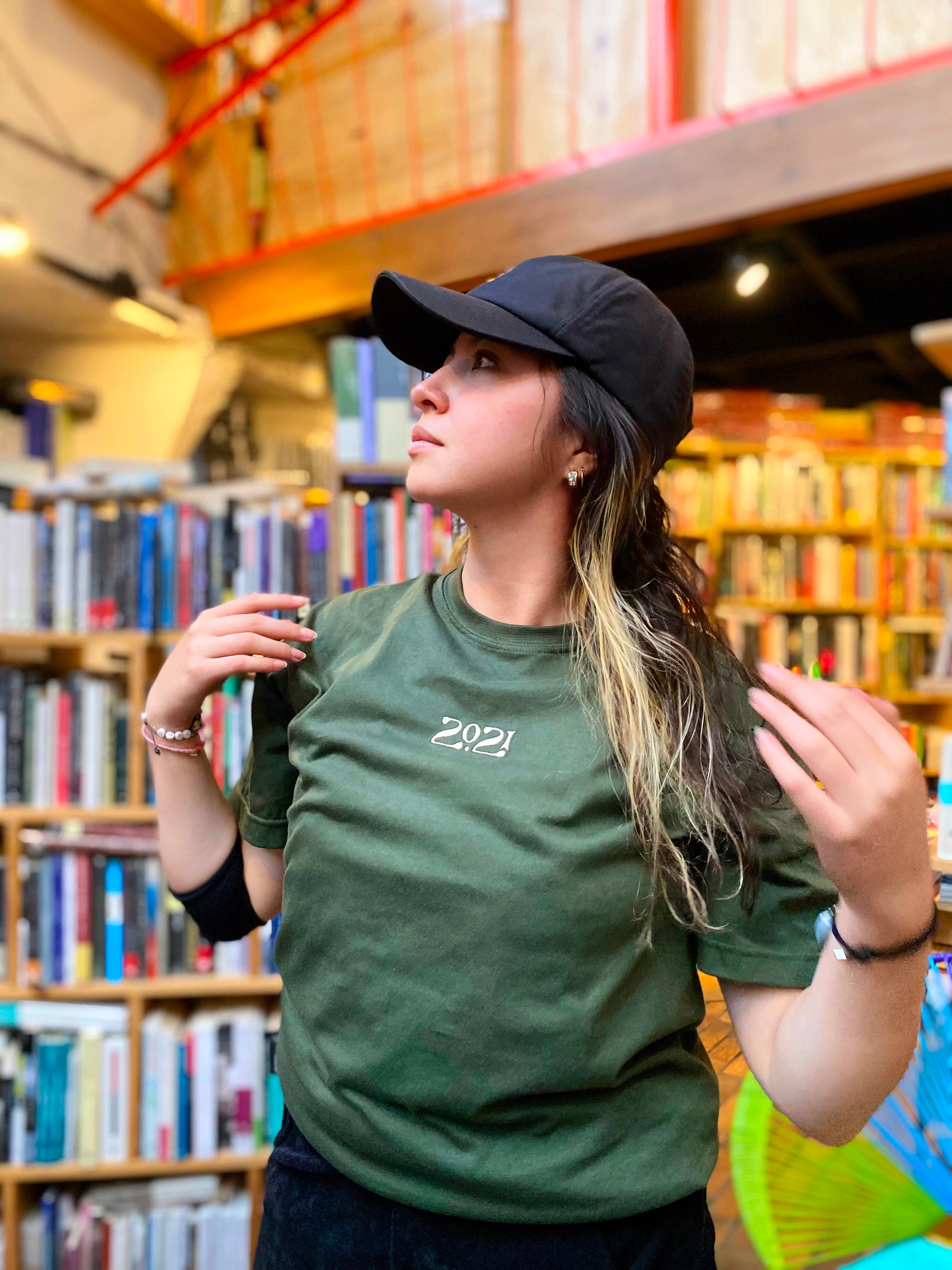 Camiseta - Love more